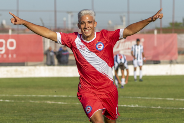 MORÓN SUMÓ 6 REFUERZOS Y COMIENZA LA ETAPA MAS FUERTE